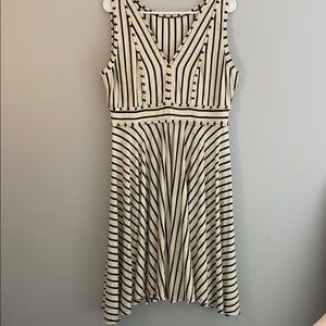 Max Studio Ivory and Black Jersey Dress - XL